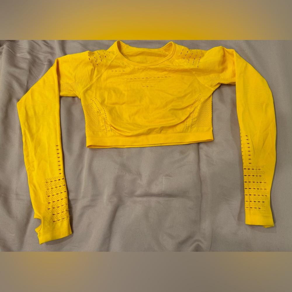 cropped long sleeve matching workout set